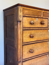 Load image into Gallery viewer, Golden Oak Chest of Drawers.
