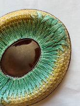 Load image into Gallery viewer, Majolica Bread Plate
