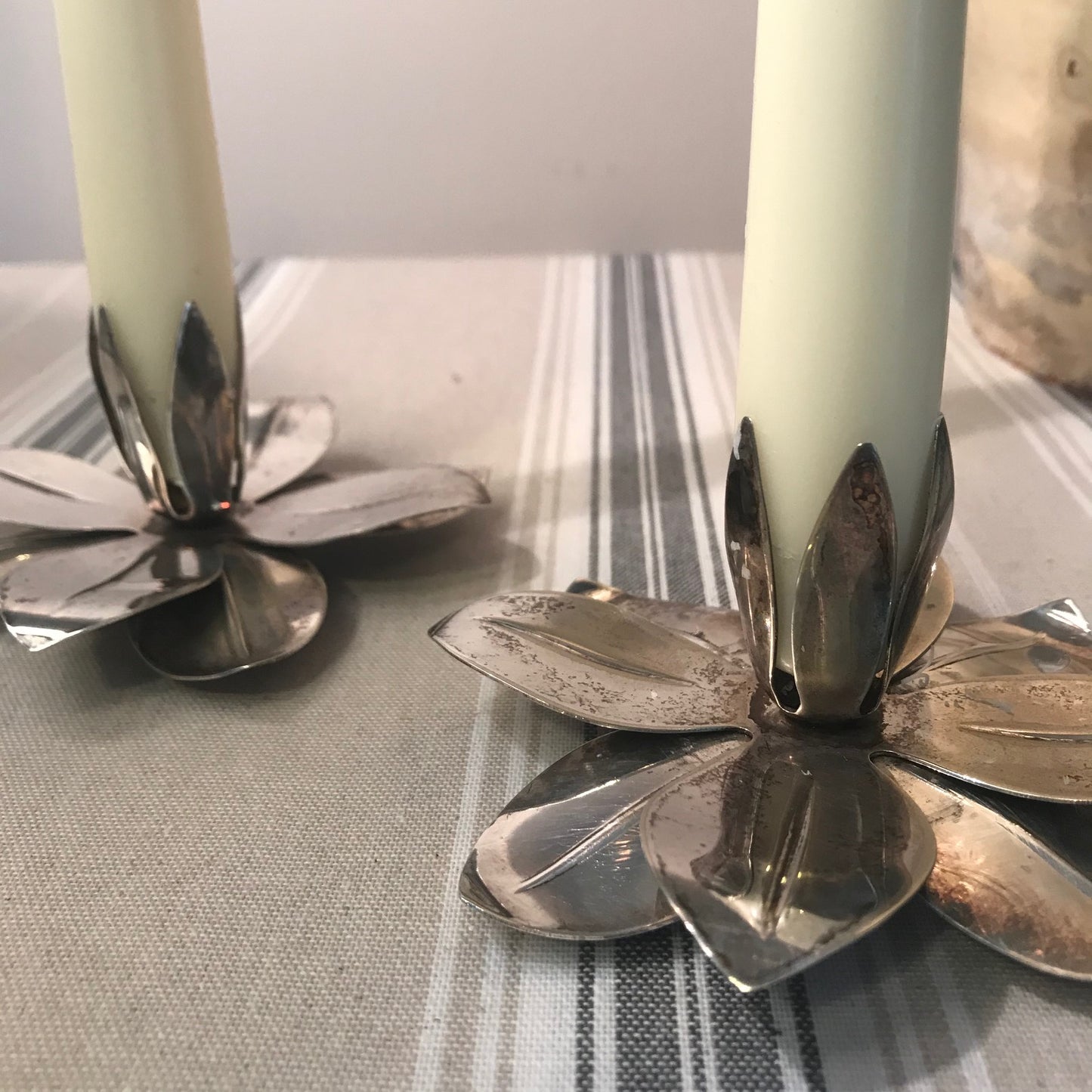 Stylish Lily Pad Candle Holders.