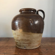 Load image into Gallery viewer, English Country Treacle Glazed Jug.
